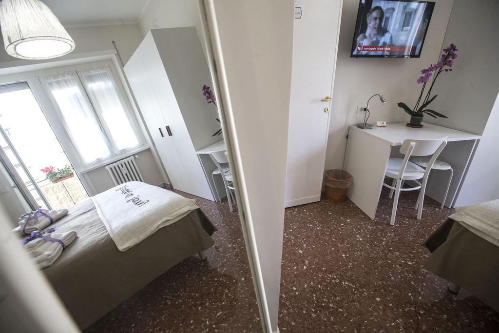 Hotel A Casa Di Benny à Rome Extérieur photo